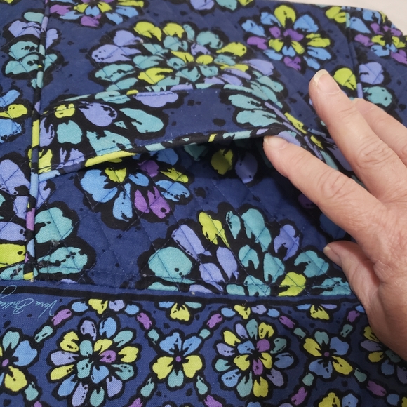 Vera Bradley Tote Purse - Picture 7 of 8